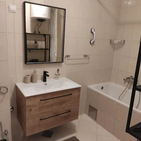 Deep Blue Apartment *